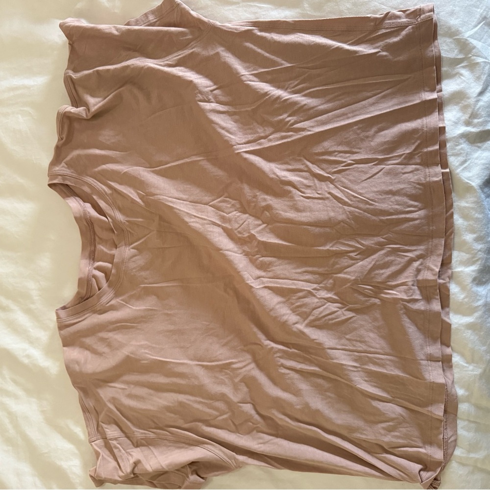 lululemon athletica Short Sleeve Tee in Light Pink and Grey